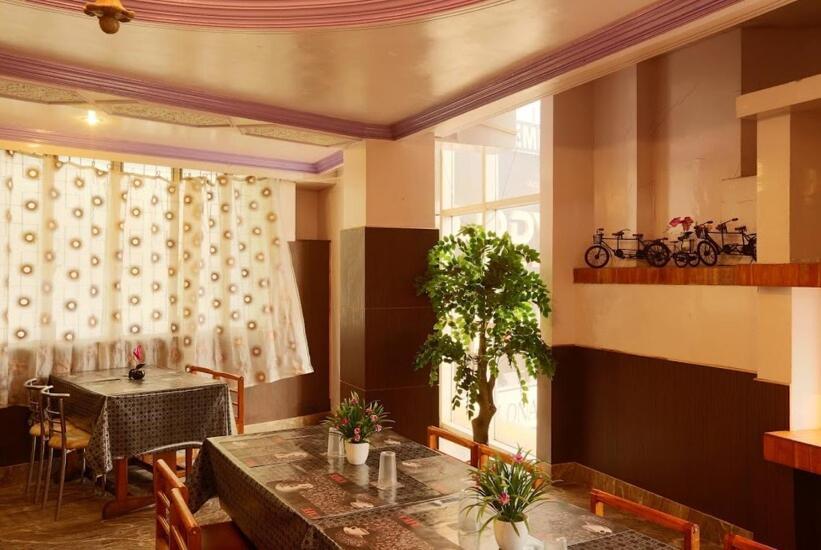 Hotel Assembly Σιλόνγκ Εξωτερικό φωτογραφία