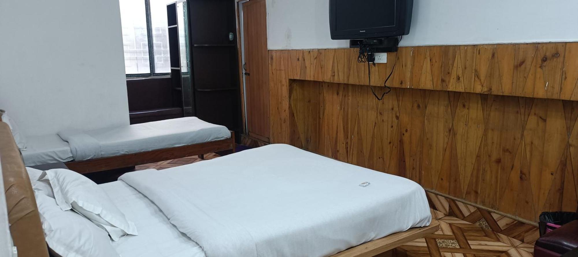 Hotel Assembly Σιλόνγκ Εξωτερικό φωτογραφία