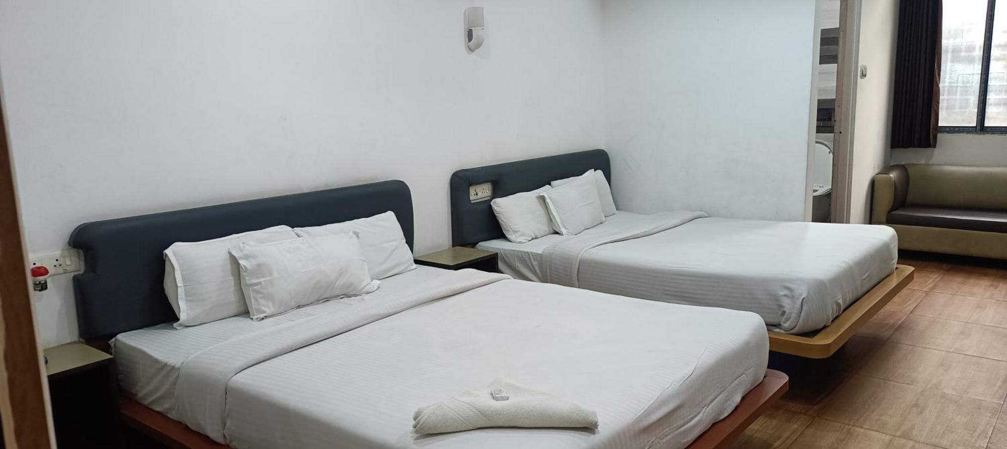 Hotel Assembly Σιλόνγκ Εξωτερικό φωτογραφία