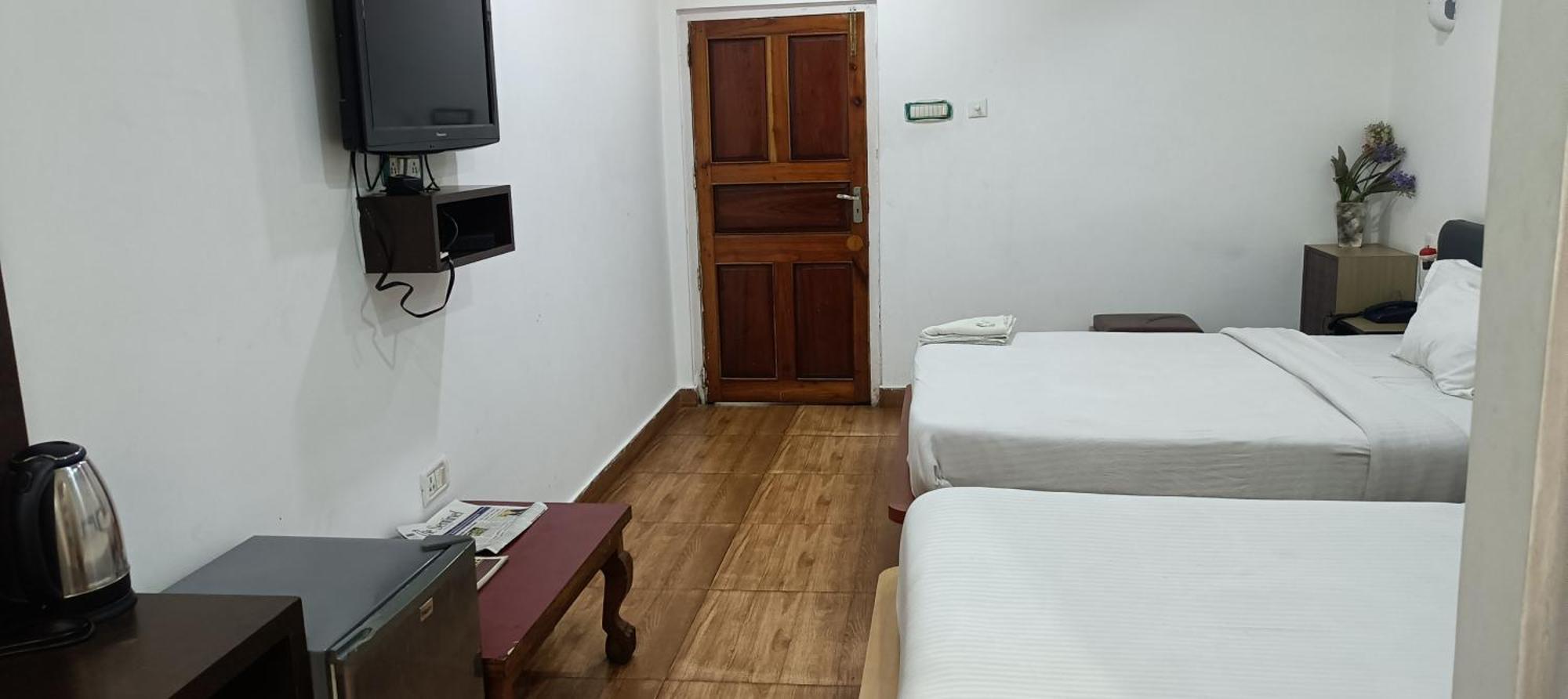 Hotel Assembly Σιλόνγκ Εξωτερικό φωτογραφία